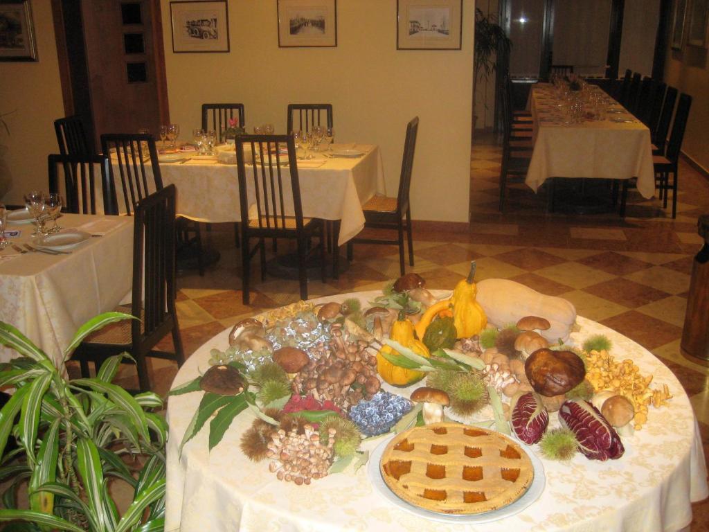 Hotel Ristorante Dotto Varago المظهر الخارجي الصورة